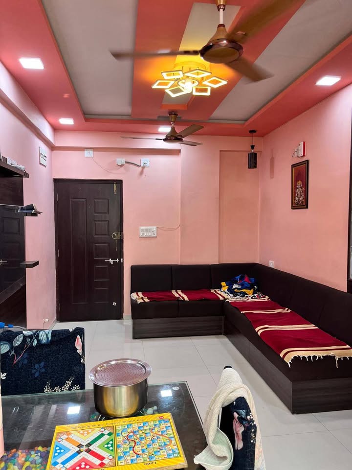 Urgent Sale Fully Furnished 3 BHK Corner Flat in Ahmedabad