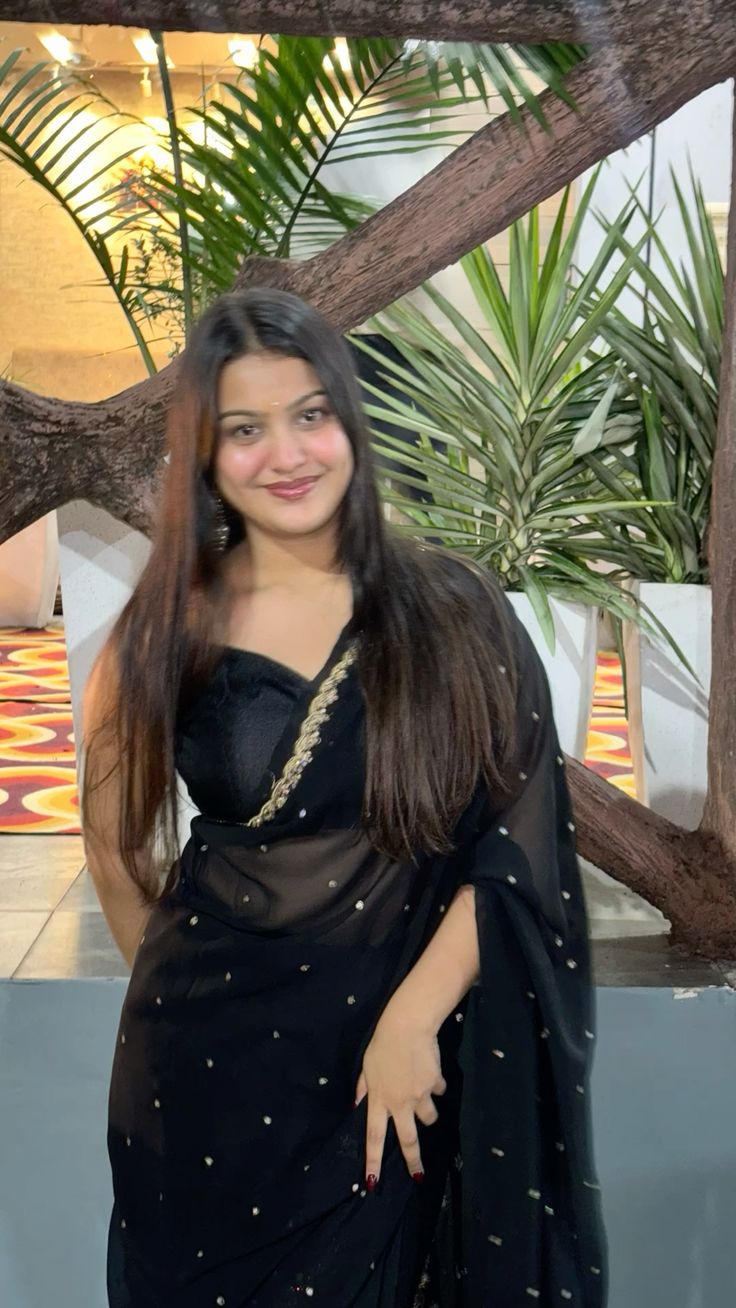 Delta 1-2 Greater Noida Call Girls | 8882939993 Call Girls in Noida
