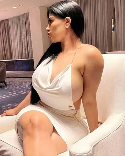 Call Girls in Dwarka Sector 22 ] 7291859944 Escort Service