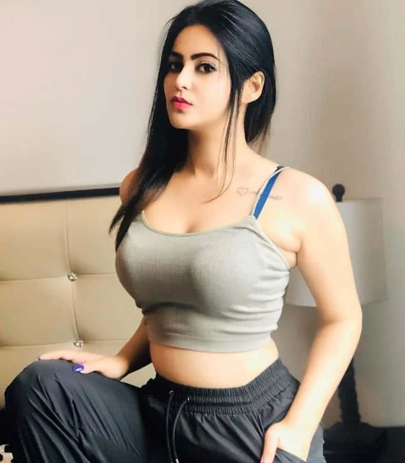 Call Girls in Chattarpur 9555773836 Delhi NCR