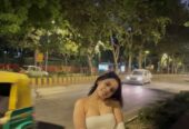 ᎡᎧᎽᎪᏞ GIRL→9711106444→Call Girl In Noida Sector 9 Noida