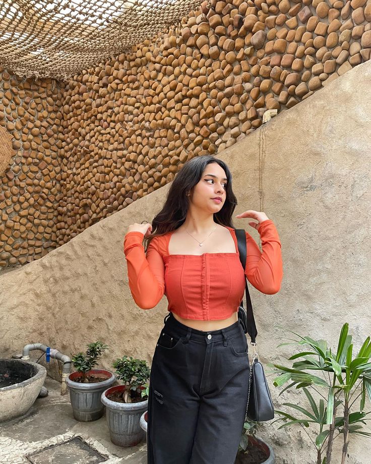 Beta 1-2 Greater Noida Call Girls | 8882939993 Call Girls in Noida
