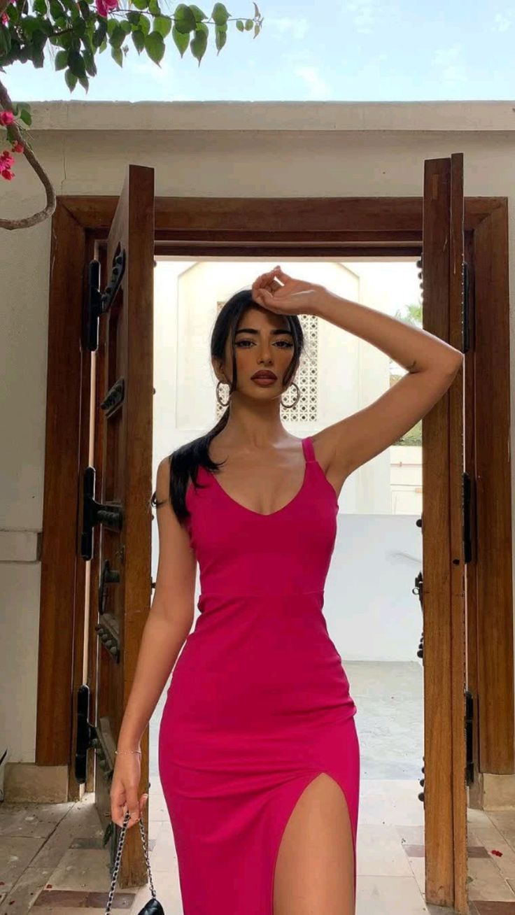 Call Us +91 9873111406 Call Girls In Govindpuri | Delhi