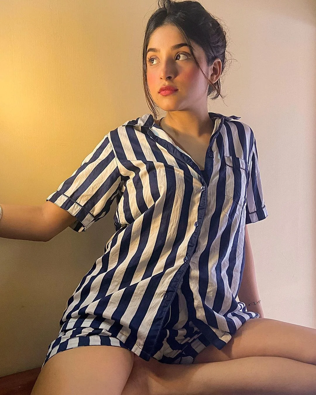 CALL GIRLS IN Sarvodaya Enclave Delhi 9643097474 ADS 24/7