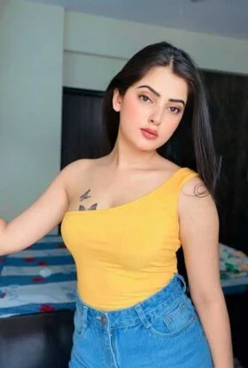 Call Girls in Pandav Nagar 9555773836 Delhi NCR