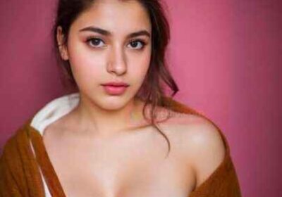 call-girls-in-karol-bagh-visit-get-hot-amp-sexy-deekho.com-404×493-2