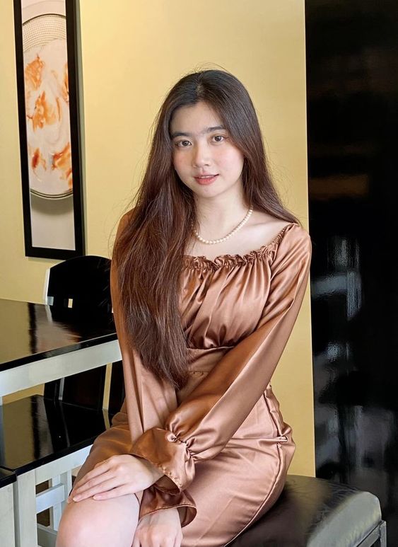 Call Us +91 9873111406 Call Girls In Rohini | Delhi