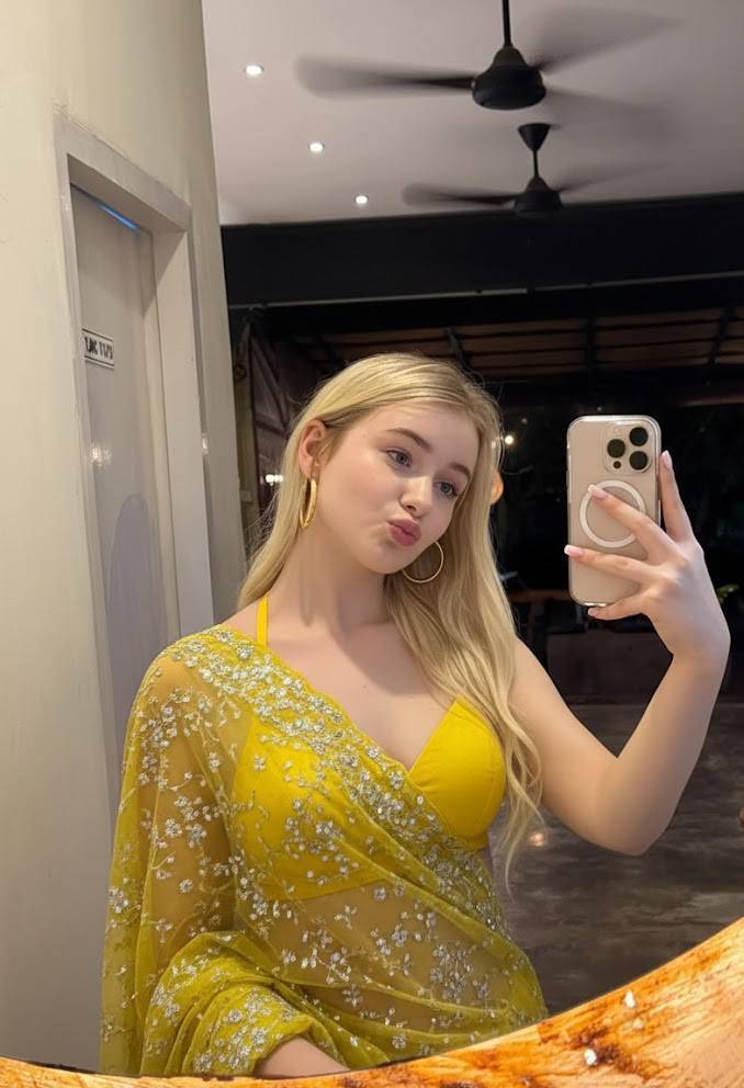 Call Girls In -Noida Sector-98-|⅍ ↠//+91 9711147426 Noida|⅍ ↠Ncr