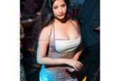 -X1-)Call Girls in✔Defence Colony☎^ 7042Y.Y104524✔️^ Delhi NCR