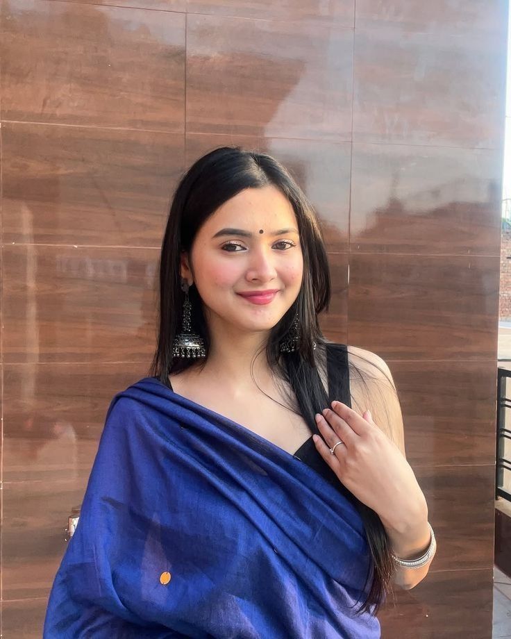 Call Girls In Gautam Nagar 9711014705 Escort Service