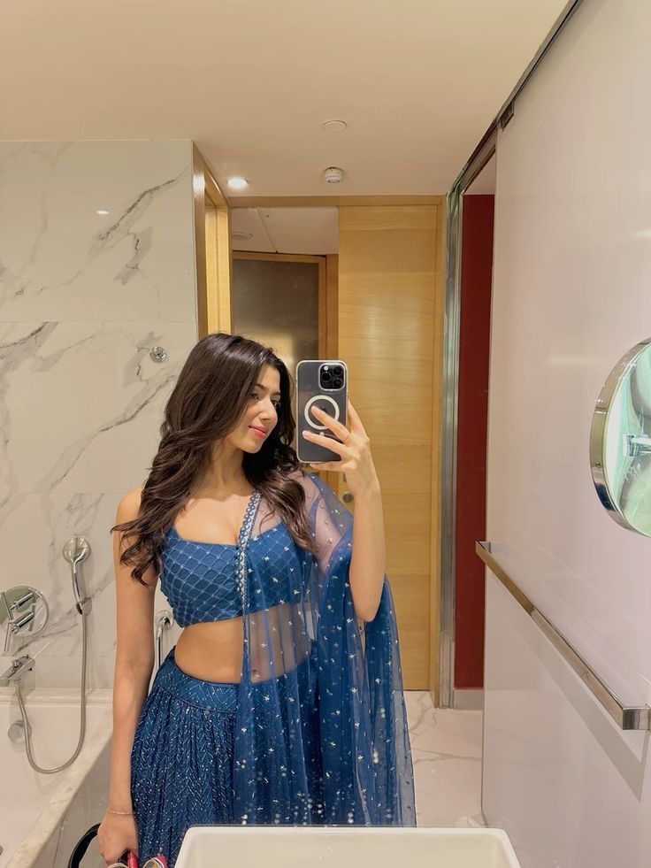 Full Enjoy — 9873111406 Call Girls In Sarai Rohilla | Delhi