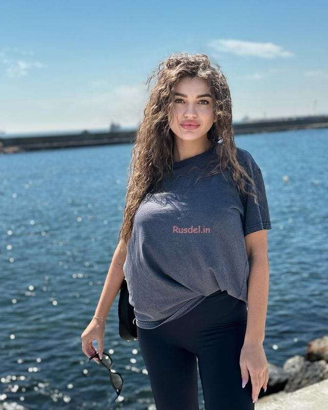 Call Girls in Malviya Nagar 9 5 9 9 713271 _Escorts Service