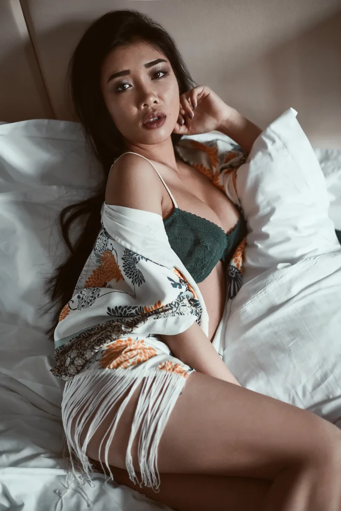 69 ⅍↫Call Girls In INA Metro |⅍ ↓↓↠ 9711794795