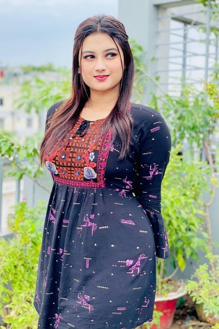 Call Girls in Gandhi Nagar—>(( 𝟵𝟲𝟰𝟯𝟵𝟬𝟬𝟬𝟭𝟴 ))—>Delhi NCR