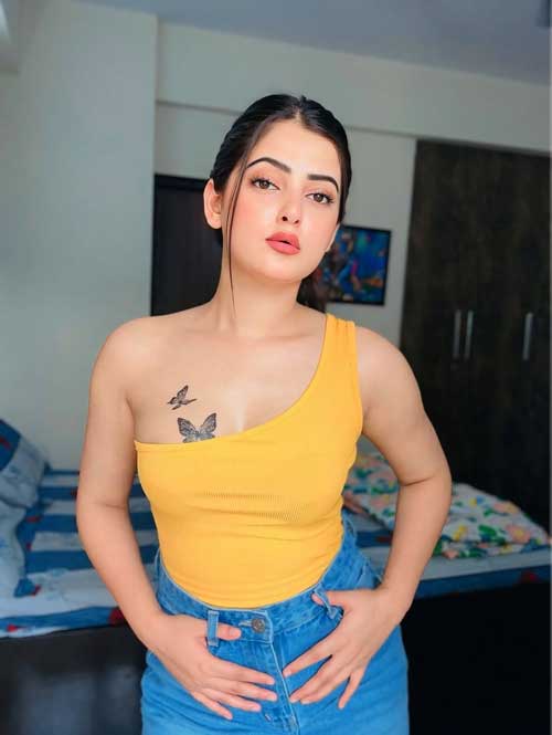Low rate Call Girls in Shahdara Delhi | 9899985641