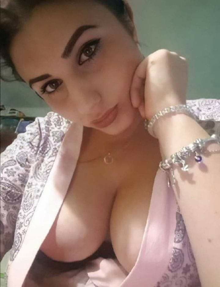 Escorts Service In HUDA City Centre ℭaℒℒ ℊiℛℒs DeℒhI ✲[[99-58-O-18831]