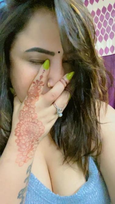 Call Girls In Vasundhara Enclave ❤️8448429160 Delhi Escorts Delhi